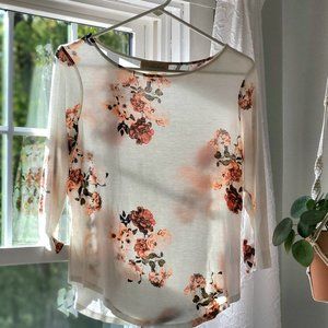 EMALINE PETITE  floral top